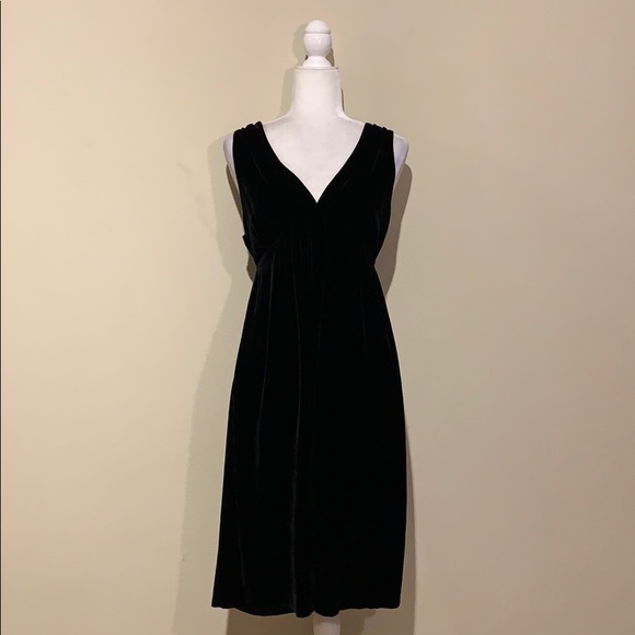 Vince Black Velvet Babydoll V Neck Empire Dress - Picture 2 of 8